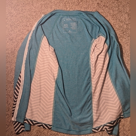 SALE 4/$25 RIPCURL zip front UV rash gard, xs - Picture 9 of 10
